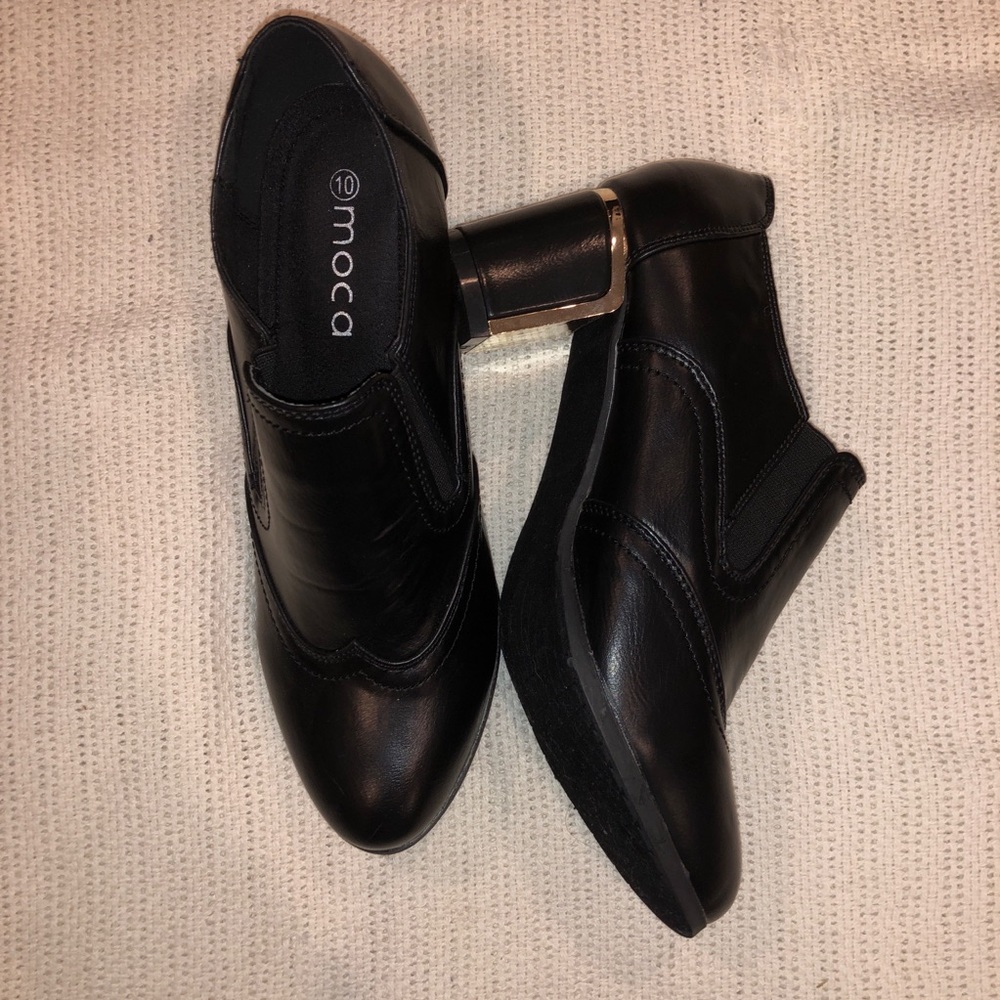 Ankle boots